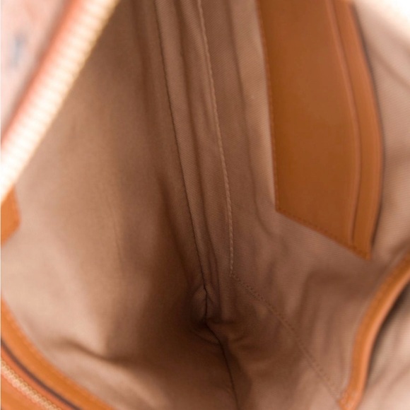 MCM• Leather Visetos Love Patch Wristlet Pouch •EUC - Picture 6 of 6